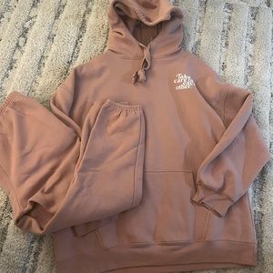 Brunette The Label sweatsuit